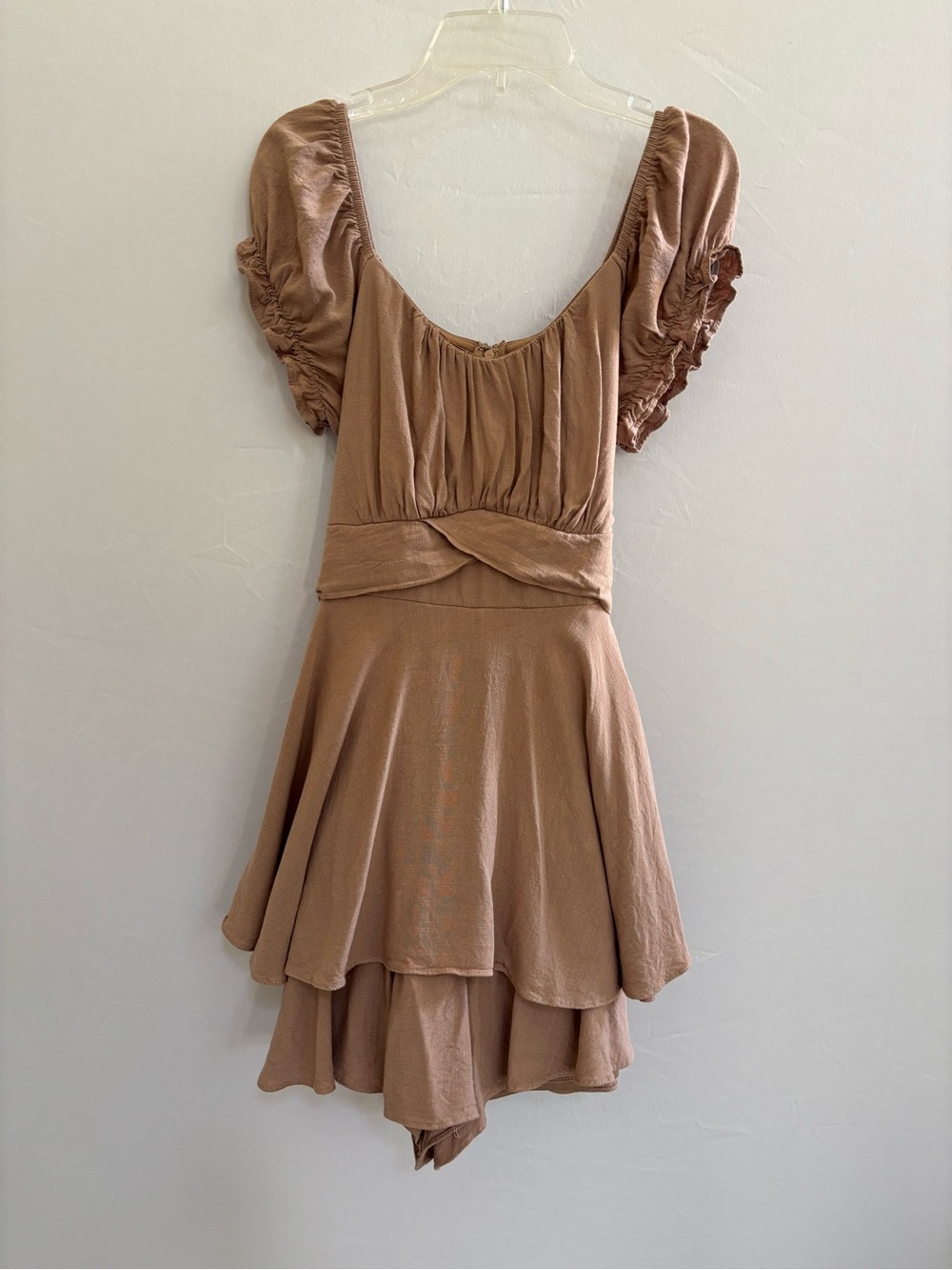 Altar’d State Romper XXL Taupe Brown Puff Sleeve Ruffle Tie Waist 100% Rayon - Picture 2 of 8